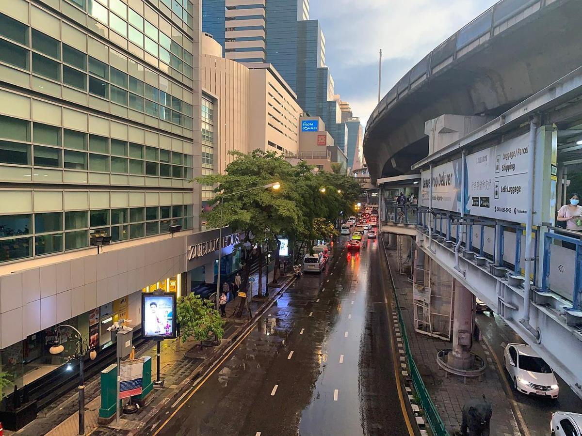 Thaiphiphat House Bangkok Buitenkant foto